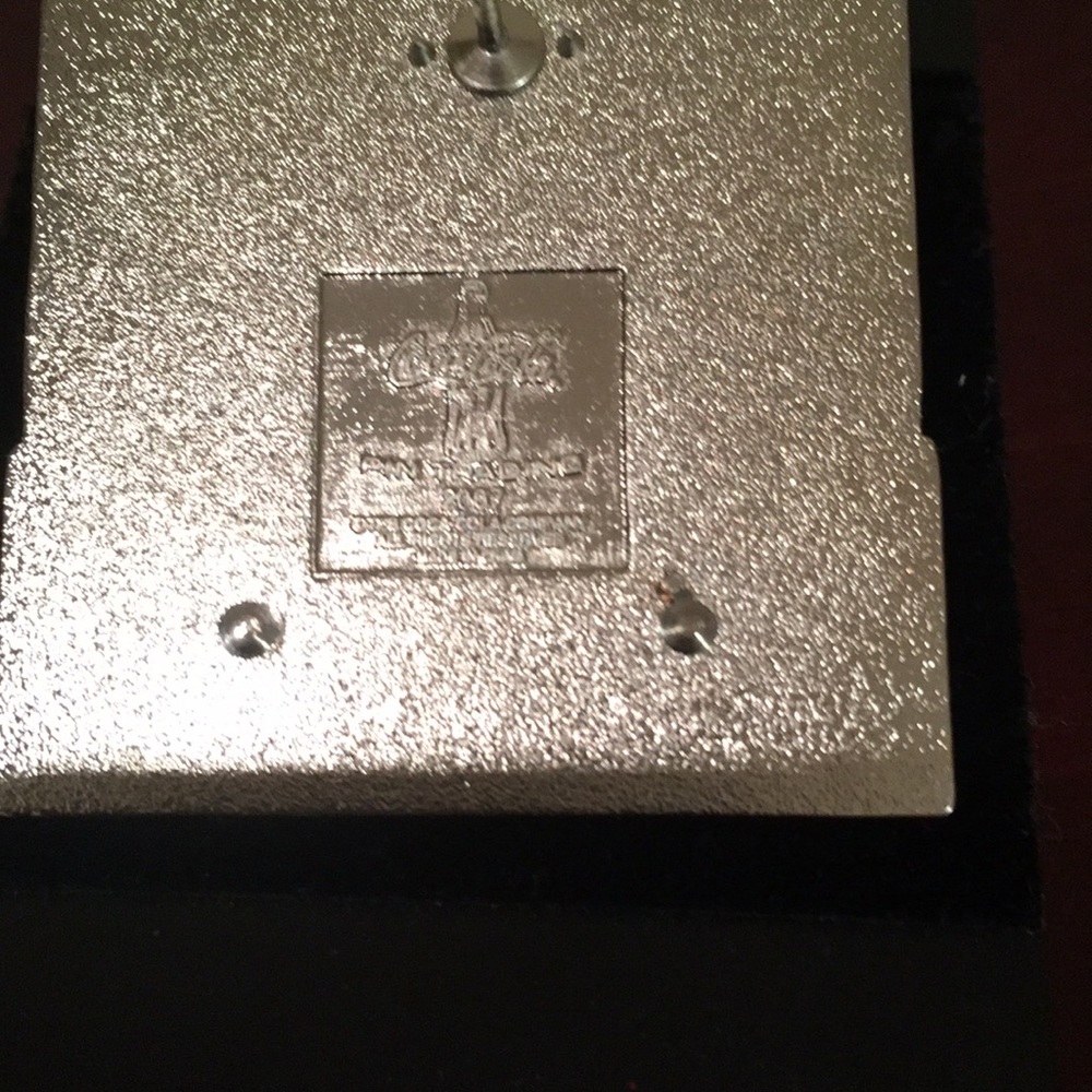Coca-Cola Clock Pin - Picture 3 of 5